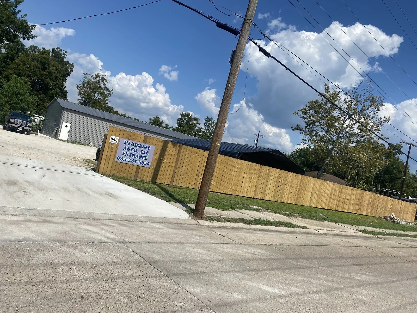 Plaisance Auto LLC storefront and signage in Morgan City, LA